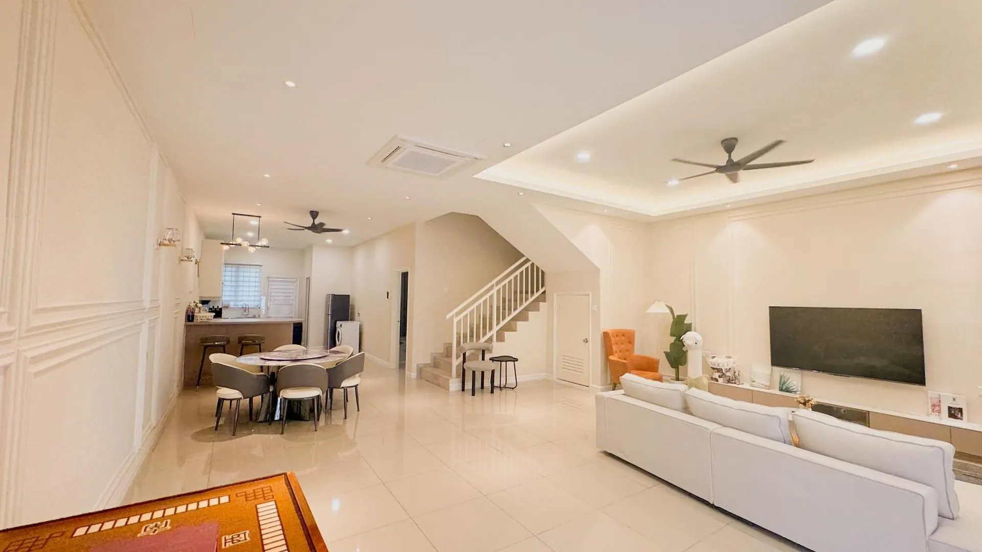 Brand New House With Karaoke Room Near To Jonker Netflix 18 Pax By Doraee Home Malacca